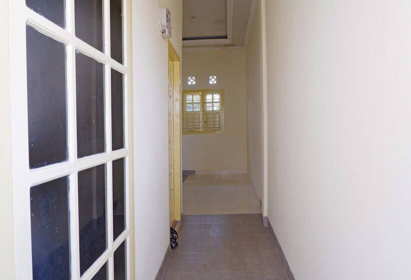 Szálloda Oyo 92632 Kost Pondok Kito