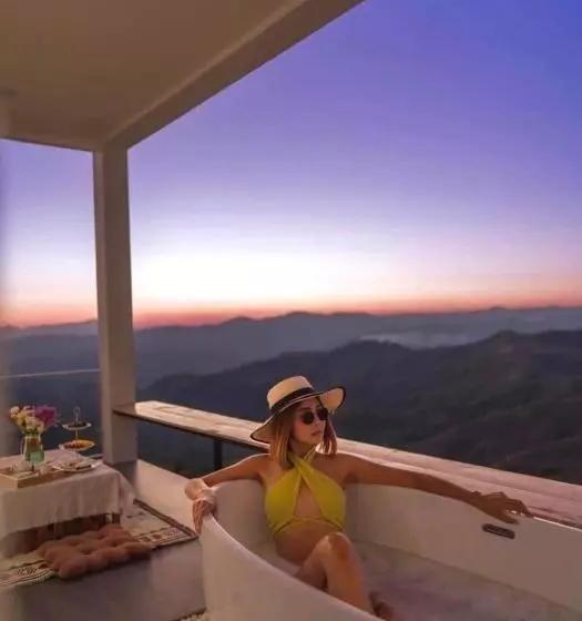 Majatalo Phu Phop Kham