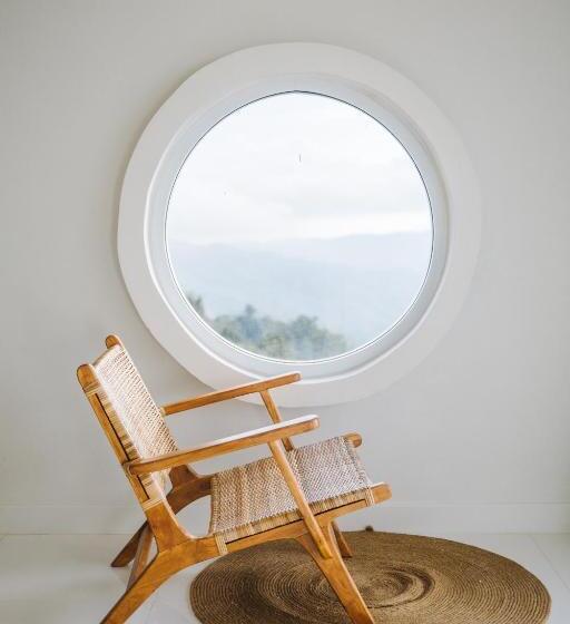 بنسيون Phu Phop Kham