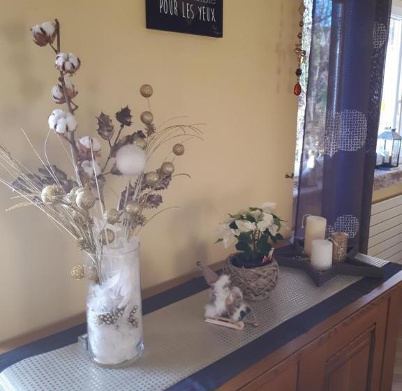 ベッドアンドブレックファースト Chambre D'hotes Le Saut De La Truite