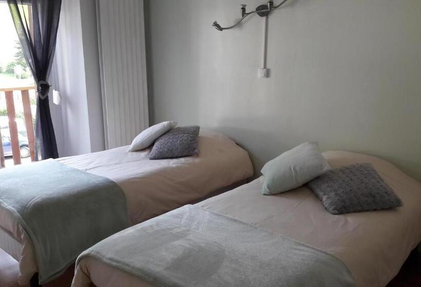 ベッドアンドブレックファースト Chambre D'hotes Le Saut De La Truite