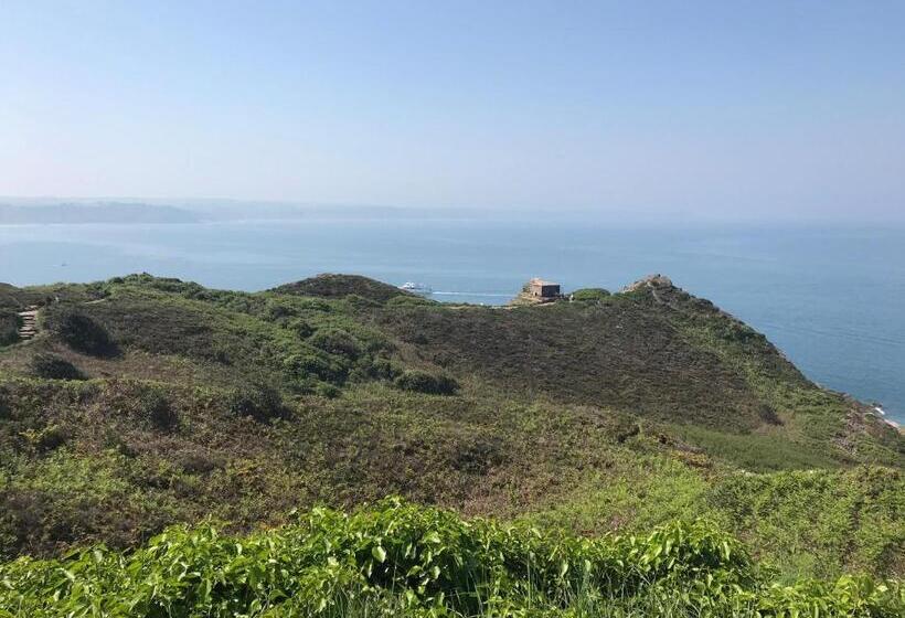 مبيت وإفطار Chambres D'hotes L'atipic