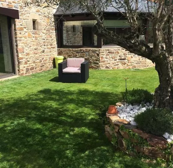 Aamiaismajoitus (B&B) Chambres D'hotes L'atipic