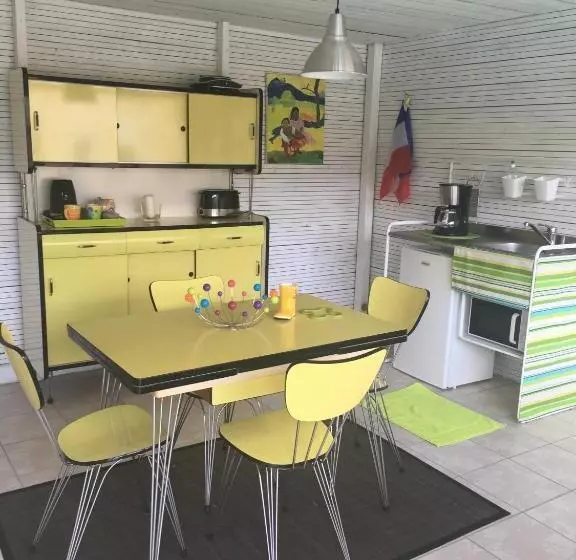 Aamiaismajoitus (B&B) Chambres D'hotes L'atipic