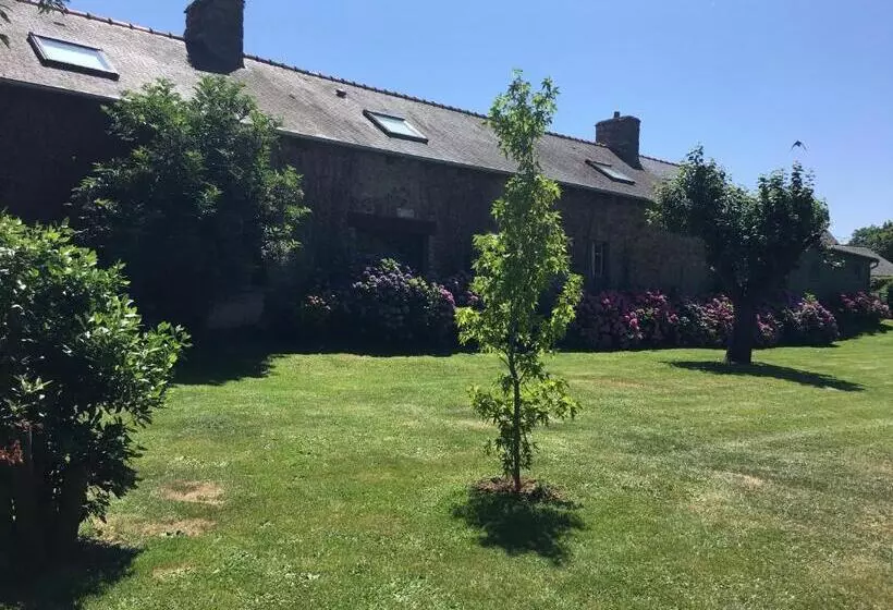 Aamiaismajoitus (B&B) Chambres D'hotes L'atipic