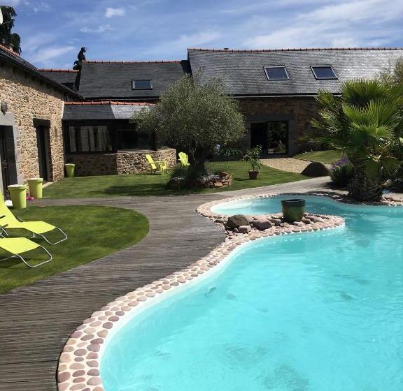 مبيت وإفطار Chambres D'hotes L'atipic