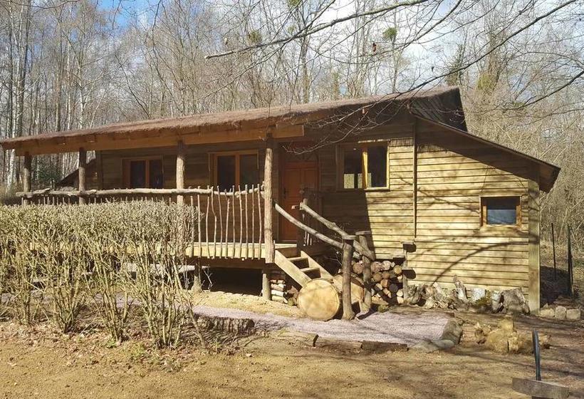 تختخواب و صبحانه Le Coeur De La Foret