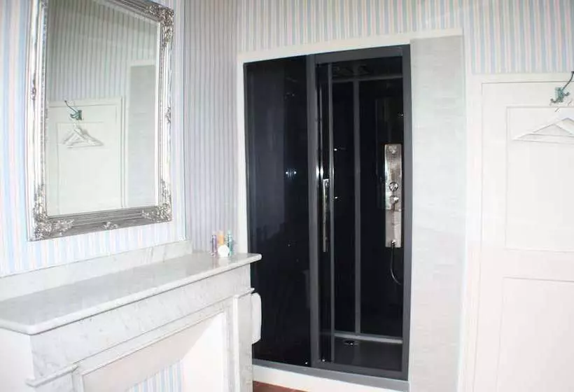 تختخواب و صبحانه Maison De Mallast