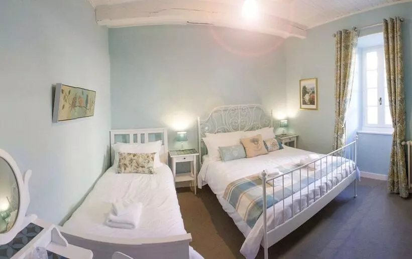 تختخواب و صبحانه Maison De Mallast