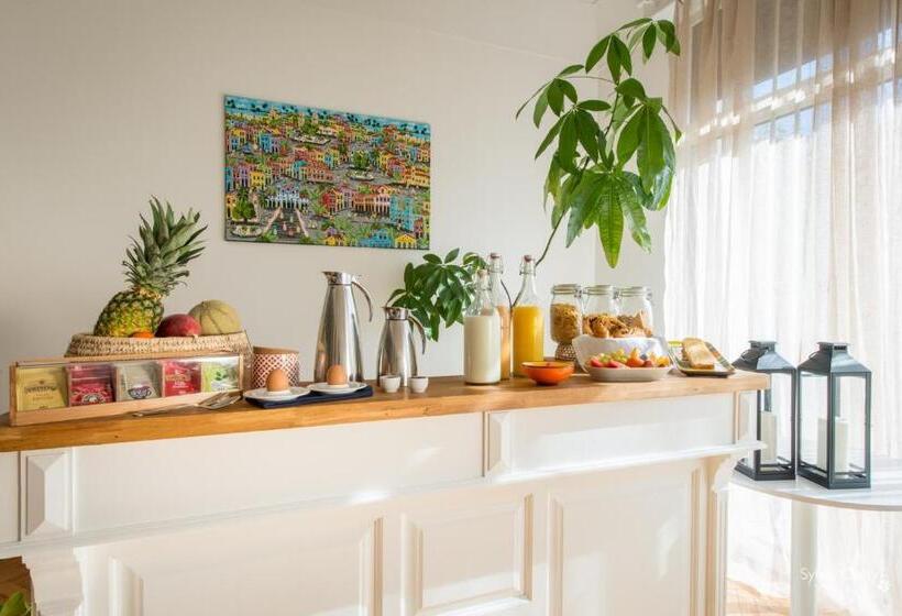 تختخواب و صبحانه Villa Verde La Rochelle