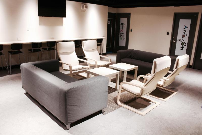 Cavemen Hostel Taipei Station Youth Branch