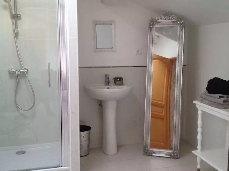 Gite Du Calme 3 Star Bed & Breakfast Cognac