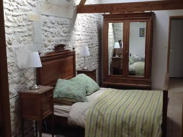 Gite Du Calme 3 Star Bed & Breakfast Cognac