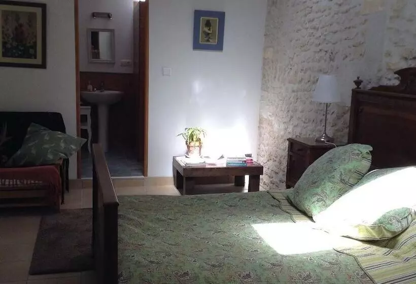 Gite Du Calme 3 Star Bed & Breakfast Cognac