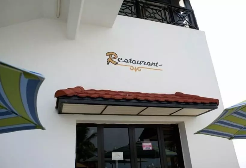 هتل Barmoi