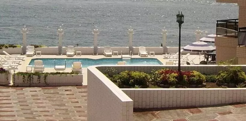 هتل Barmoi