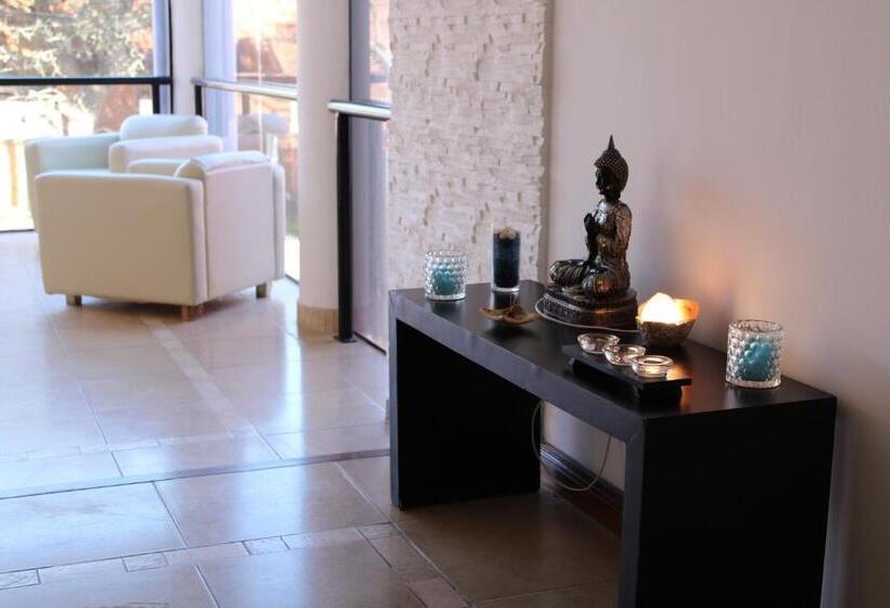 فندق Bella Costa