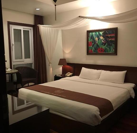 هتل Le Grand Hanoi