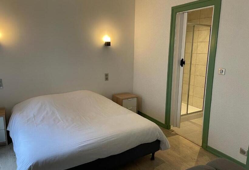 ホテル Le Lion D Or