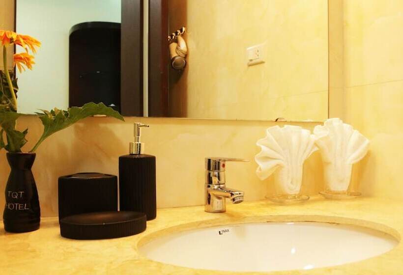 هتل Tqt