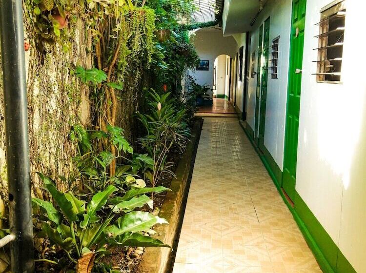 هاستل Hostal El Rio