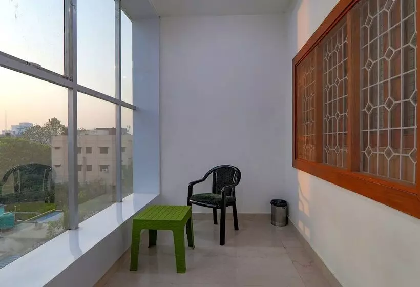 Fabhotel Super 3 Premium