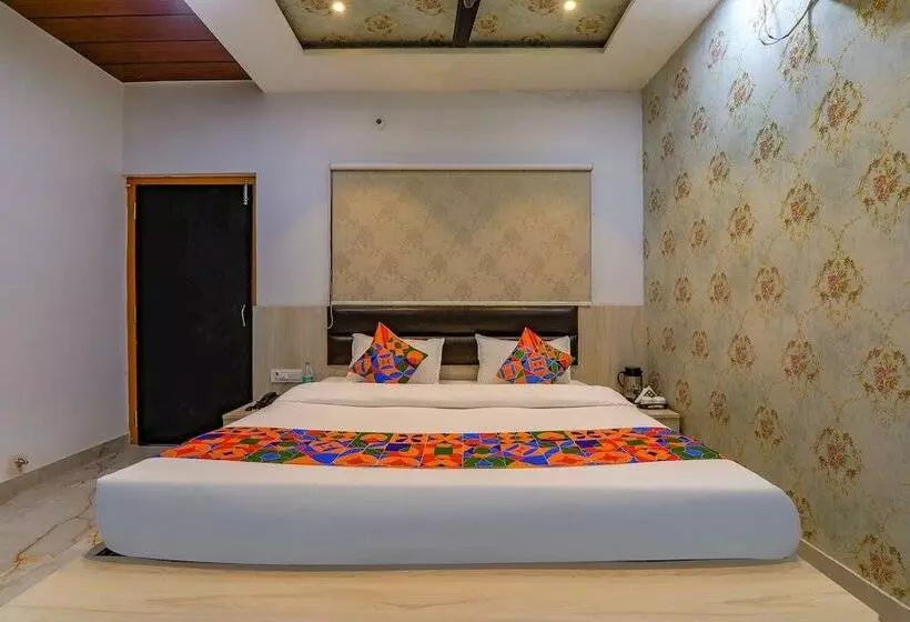 Fabhotel Super 3 Premium