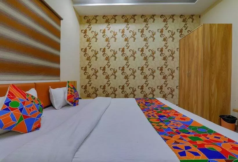 Fabhotel Super 3 Premium