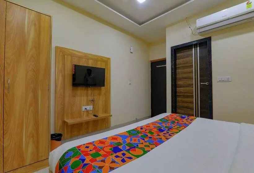 Fabhotel Super 3 Premium