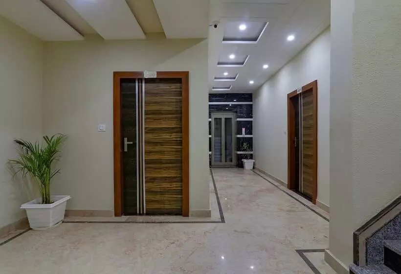 Fabhotel Super 3 Premium