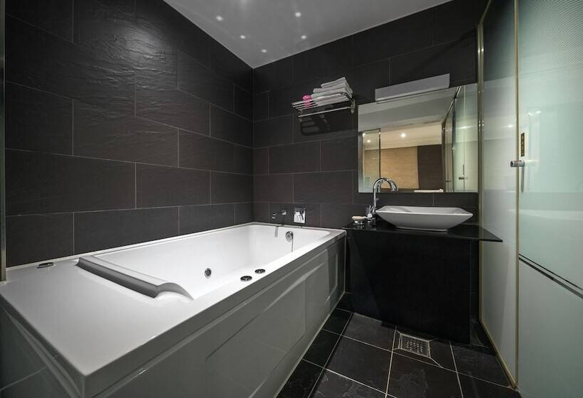 モーテル Jongro Cinema