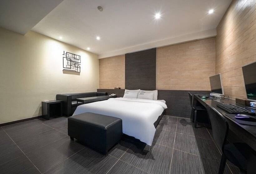 モーテル Jongro Cinema