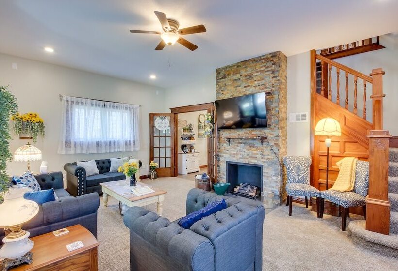 Central Chanute Historic Home W/ Porch!