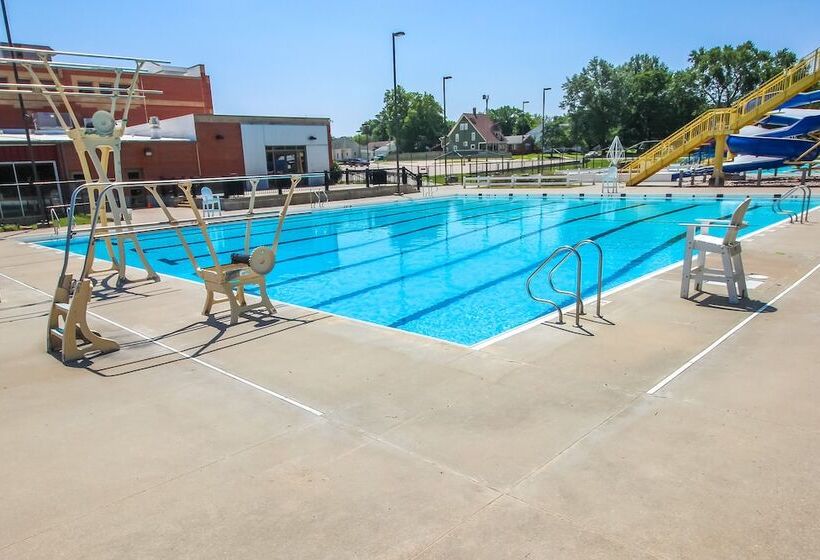 Central Chanute Historic Home W/ Porch!