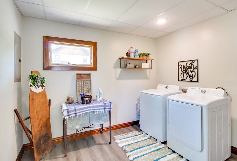 Central Chanute Historic Home W/ Porch!