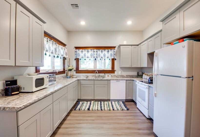 Central Chanute Historic Home W/ Porch!