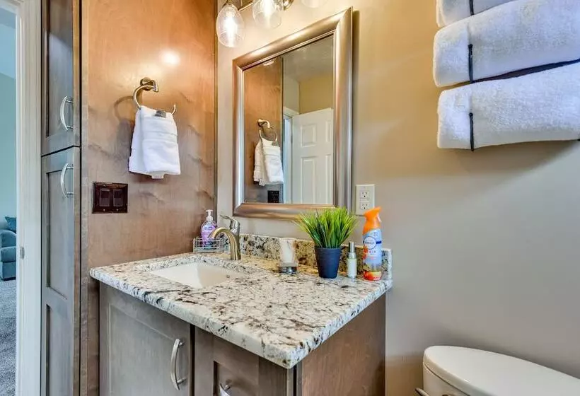 Family Friendly Clearfield Home W/ Hot Tub!