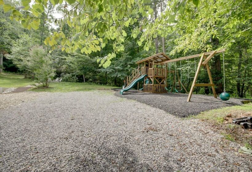 Family Friendly Indiana Cabin W/ Hot Tub & Decks