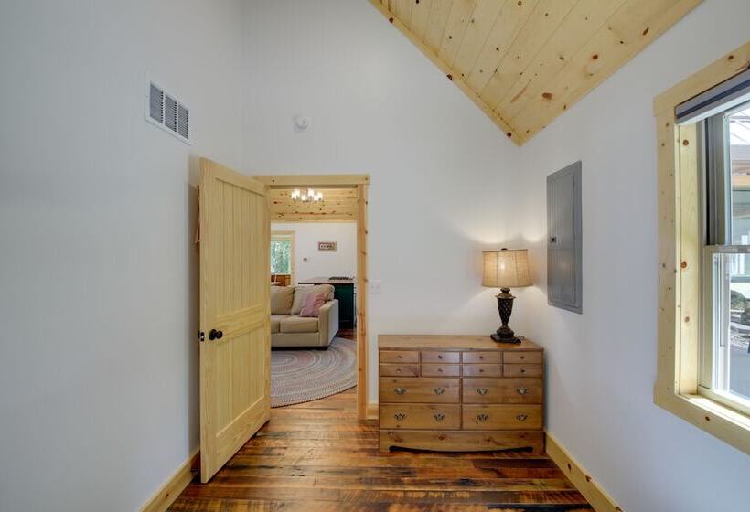 Family Friendly Indiana Cabin W/ Hot Tub & Decks