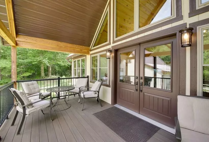 Family Friendly Indiana Cabin W/ Hot Tub & Decks