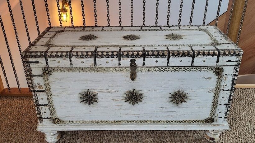 Отель The Quarterdeck