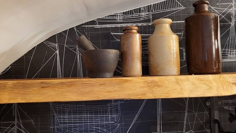 Отель The Quarterdeck