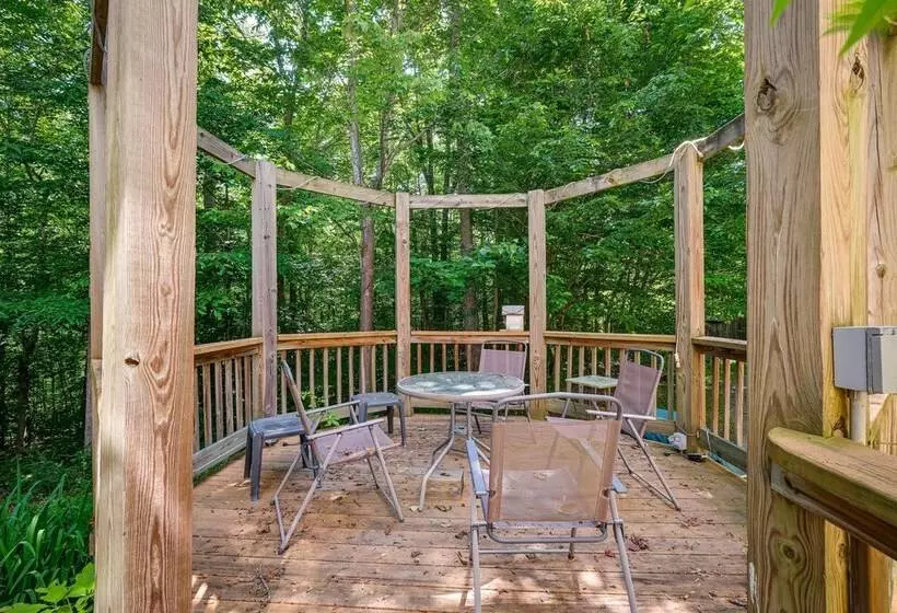 Idyllic Martinsville Retreat W/ Deck & Forest View