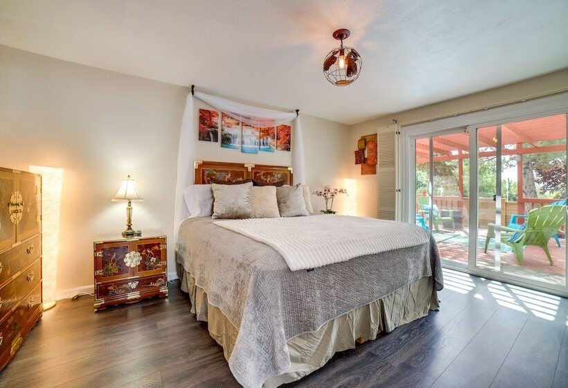 Pet Friendly Reno Hideaway W/ Private Hot Tub!