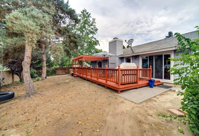 Pet Friendly Reno Hideaway W/ Private Hot Tub!