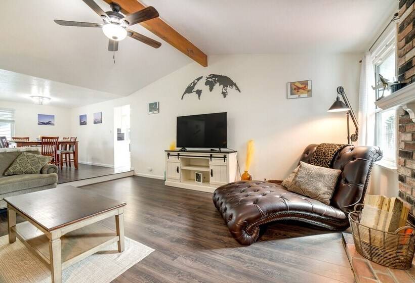 Pet Friendly Reno Hideaway W/ Private Hot Tub!