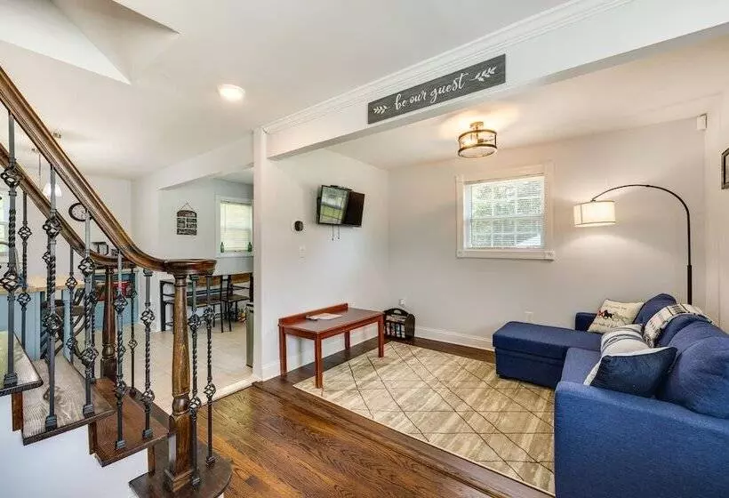 Pet Friendly The Wray Cottage W/ Large Backyard!
