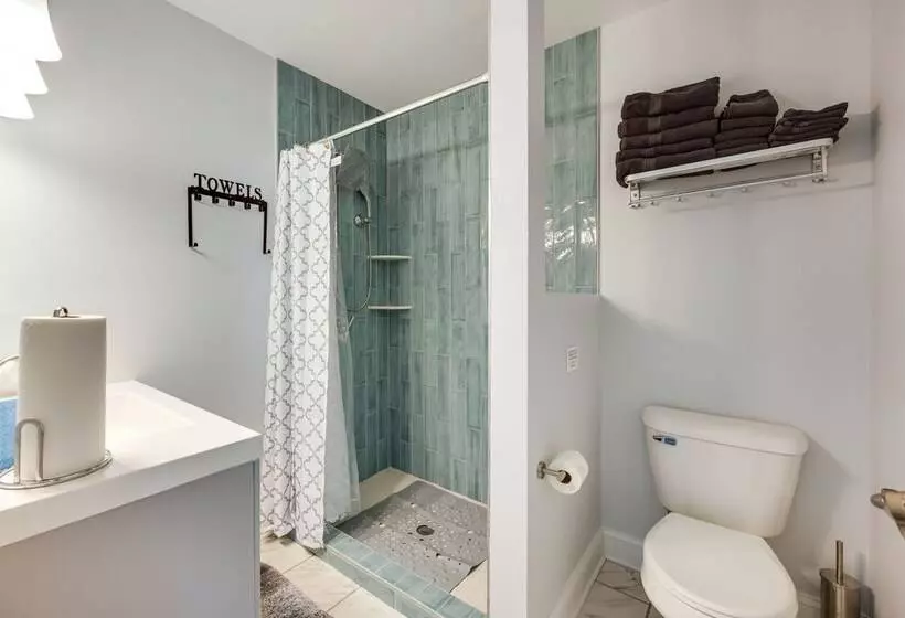 Pet Friendly The Wray Cottage W/ Large Backyard!