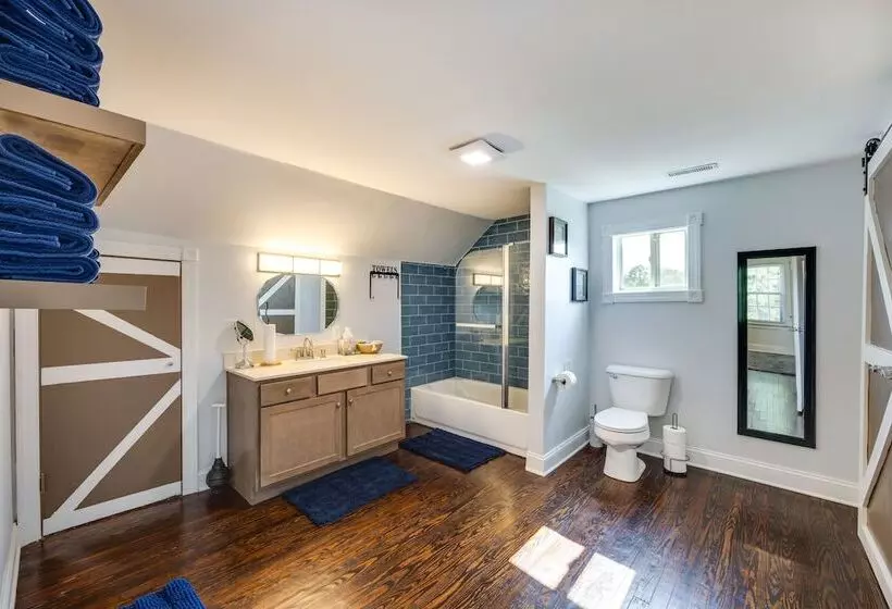Pet Friendly The Wray Cottage W/ Large Backyard!