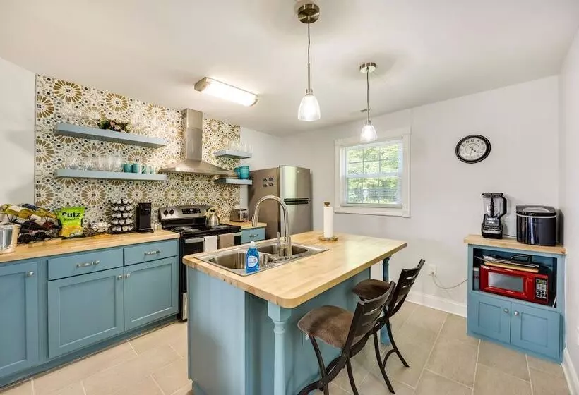 Pet Friendly The Wray Cottage W/ Large Backyard!